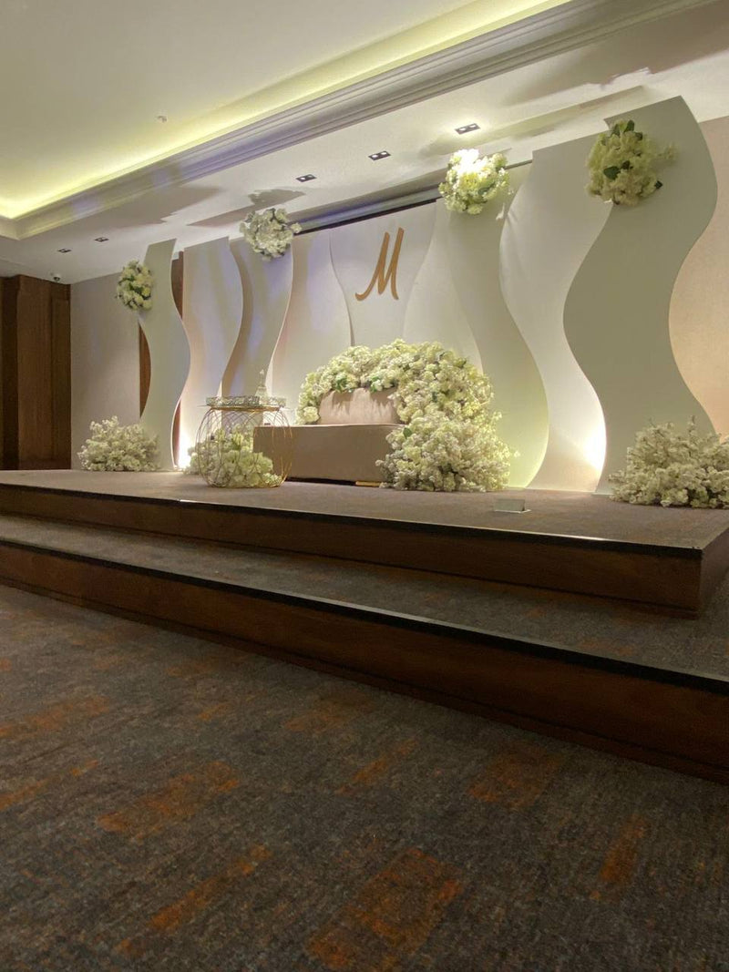 Wedding ceremony and reception flowers — supplied design inspiration 48